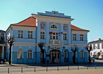 Ratusz w Aleksandrowie Łódzkim: Architektoniczny skarb